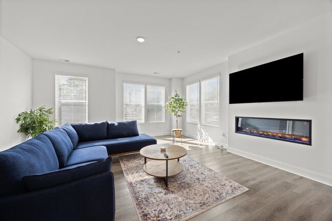 property at 1233 S Blount St