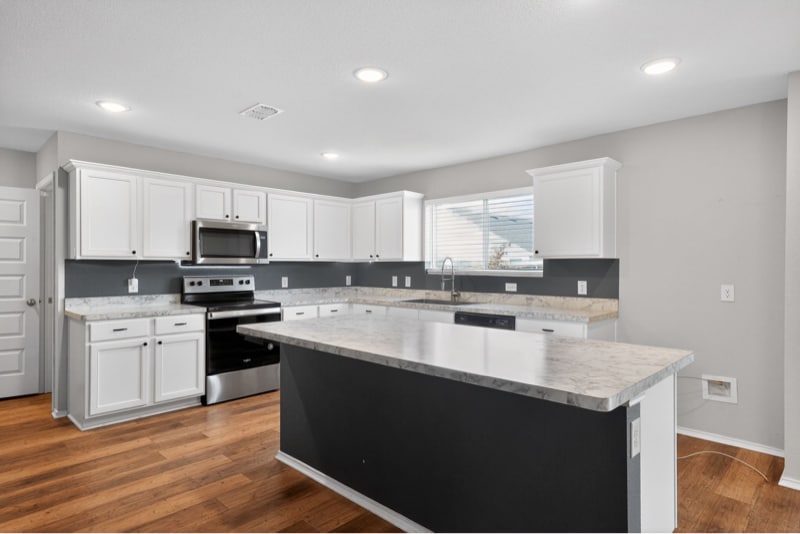 605 Mayfield Dr in Cleburne, TX - Building Photo