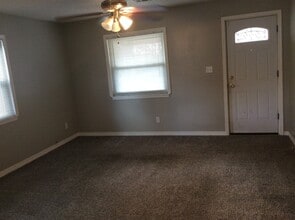 410 N Rouse St in Pittsburg, KS - Building Photo - Building Photo