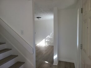 6945 Cinderella Rd in Jacksonville, FL - Building Photo - Building Photo