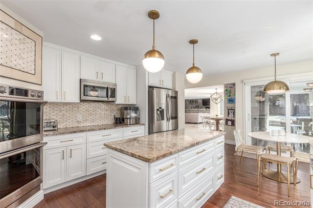 property at 3577 S Hillcrest Dr