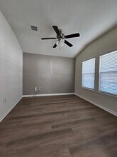 18205 Bandelier Dr in Pflugerville, TX - Building Photo - Building Photo