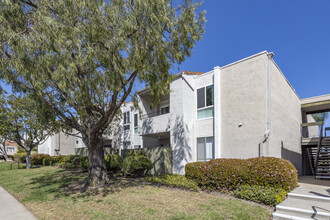 3571 Ruffin Rd in San Diego, CA - Building Photo - Building Photo