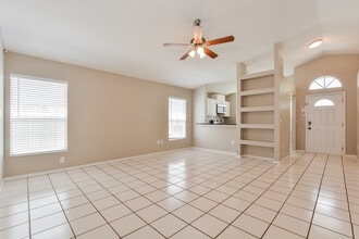 1121 Shoshanna Dr in Orlando, FL - Building Photo - Building Photo