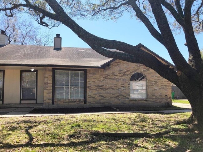 2446 Spring Dusk Dr in Spring, TX - Building Photo - Building Photo