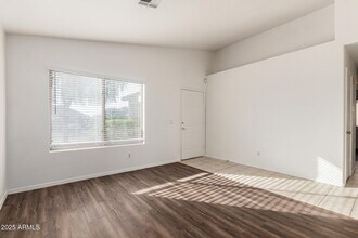 15928 W Smokey Dr in Surprise, AZ - Building Photo - Building Photo