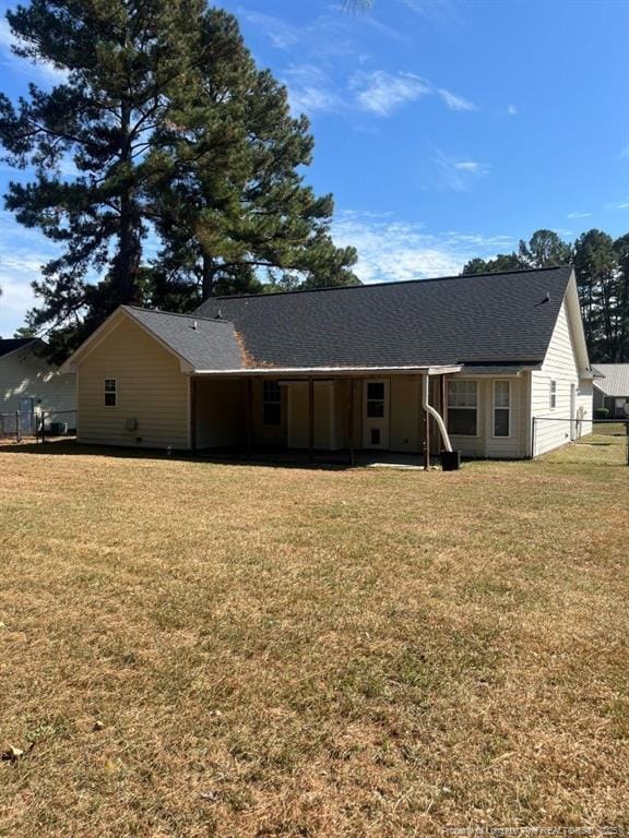 1585 Clan Campbell Dr in Raeford, NC - Building Photo - Building Photo