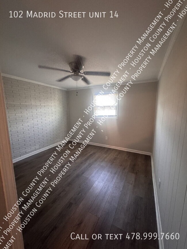 102 Madrid St in Warner Robins, GA - Building Photo - Building Photo