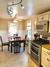 205 Washington Ave, Unit 205W-1 in Providence, RI - Building Photo - Building Photo