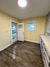 1116 Murray Ave in Akron, OH - Building Photo - Building Photo