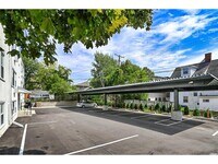 401 Ridgewood Ave photo'