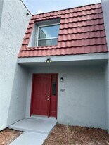 1015 W Sumner St in Kissimmee, FL - Building Photo