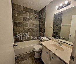 3651 Wilshire Rd in Memphis, TN - Building Photo - Building Photo