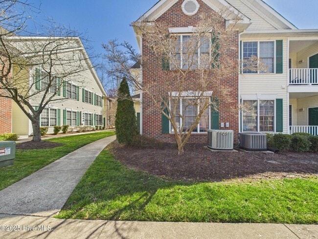 2111 Kudrow Ln, Unit 2111 in Morrisville, NC - Foto de edificio - Building Photo