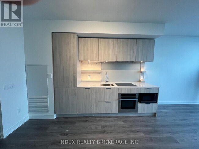 property at 28-628 Ann St