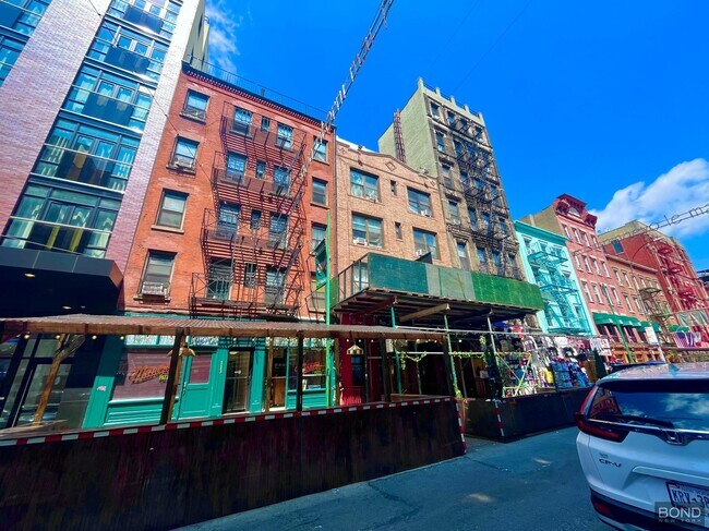 property at 115 Mulberry St