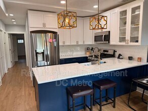 216 21st St NE in Washington, DC - Building Photo - Building Photo