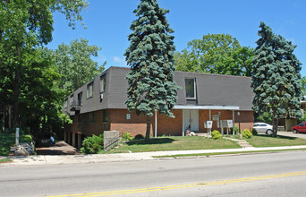 Washington Highlands in Racine, WI - Foto de edificio - Building Photo