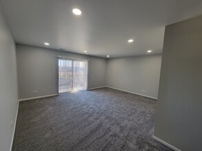4905 Belmont Rd in Downers Grove, IL - Building Photo - Building Photo