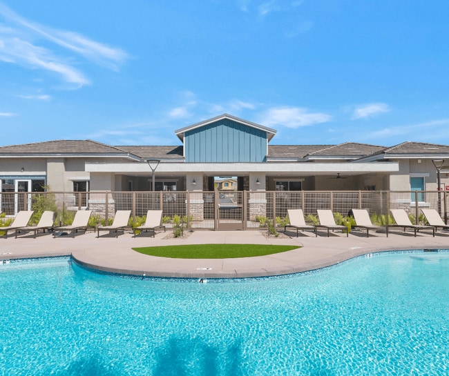 Everly at Morrison Ranch Luxury Apartments