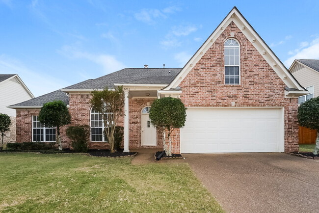 8233 White Wing Ln in Arlington, TN - Foto de edificio - Building Photo