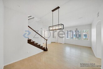 3646 Cll Jazmin in Calabasas, CA - Building Photo - Building Photo