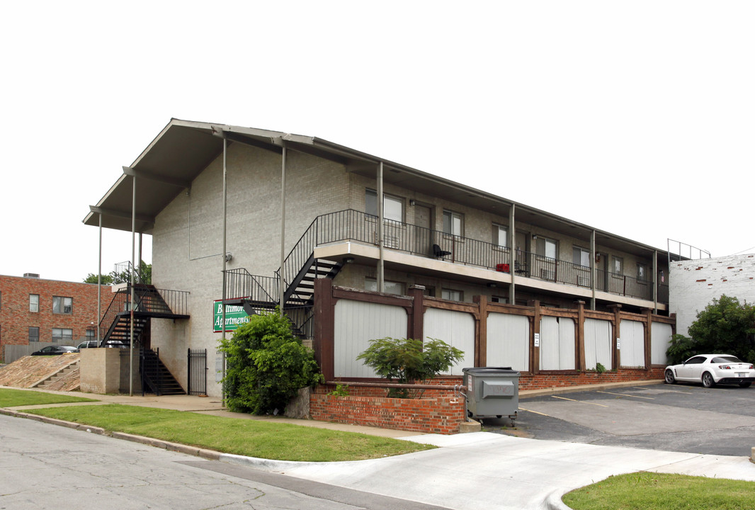 Baltimore Apartments in Tulsa, OK - Foto de edificio