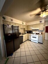 3404 Dialrock Ln in El Paso, TX - Building Photo - Building Photo