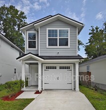 8953 Cocoa Ave in Jacksonville, FL - Building Photo - Building Photo