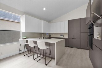 6386 NW 78th Pl in Parkland, FL - Building Photo - Building Photo
