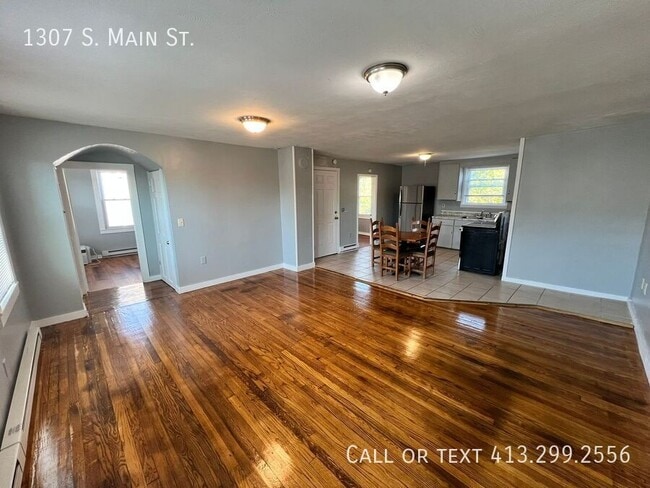 property at 1307 S Main St