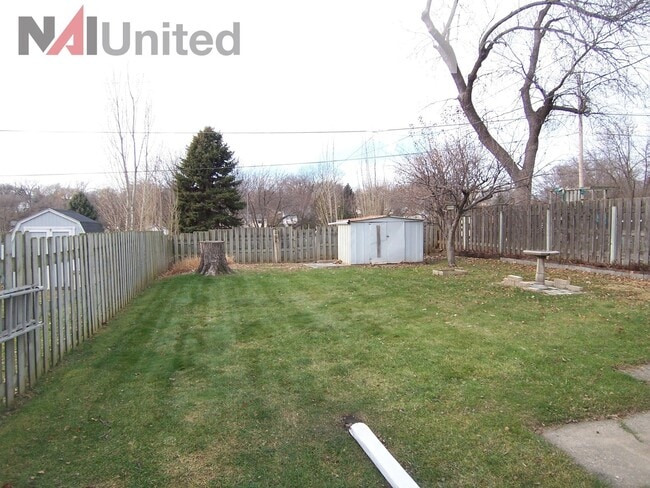 2811 S Lemon St in Sioux City, IA - Building Photo - Building Photo
