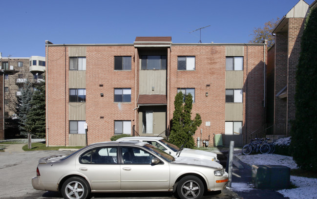 1453 E Ports O Call Dr in Palatine, IL - Foto de edificio - Building Photo