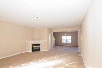 1145 Ballina Way in Charlotte, NC - Foto de edificio - Building Photo