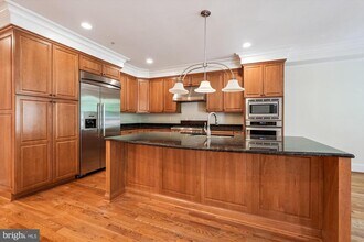 8208 River Quarry Pl in Bethesda, MD - Building Photo - Building Photo