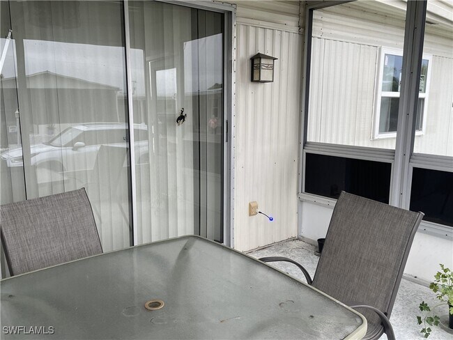 14707 Patrick Henry Rd in North Fort Myers, FL - Building Photo - Building Photo