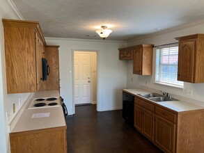 4530 Oregon Trail in Conway, AR - Building Photo - Building Photo