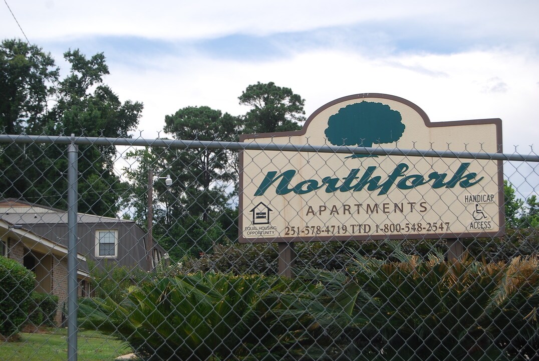 Northfork Apartments in Evergreen, AL - Foto de edificio