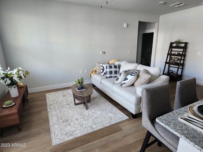 1375 N 145th Ave, Unit A4 in Goodyear, AZ - Building Photo - Building Photo