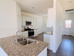 5616 Elwood Dr in Heath, TX - Building Photo - Building Photo