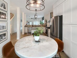 803 Meadow Bluff Ct in Round Rock, TX - Building Photo - Building Photo