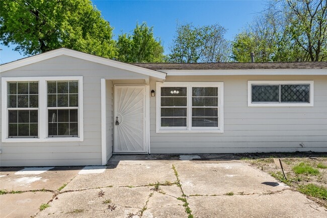 property at 7725 St Lo Rd