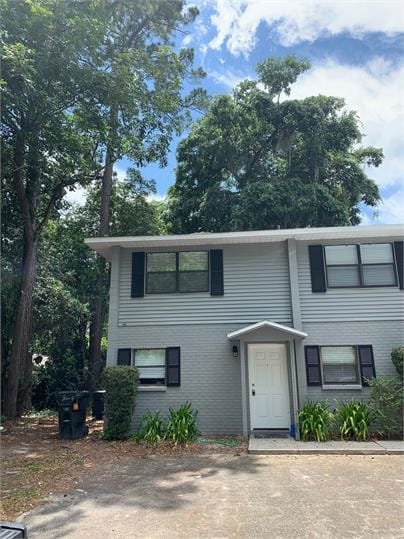 property at 3500 SW 29th Terrace