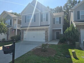 246 Harvest Glen Ln in West Columbia, SC - Building Photo - Building Photo