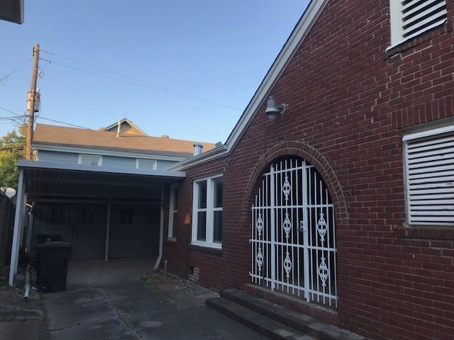 4625 Bell St in Houston, TX - Foto de edificio - Building Photo