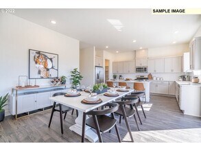 16701 SW Darwin Lp in Tigard, OR - Building Photo - Building Photo