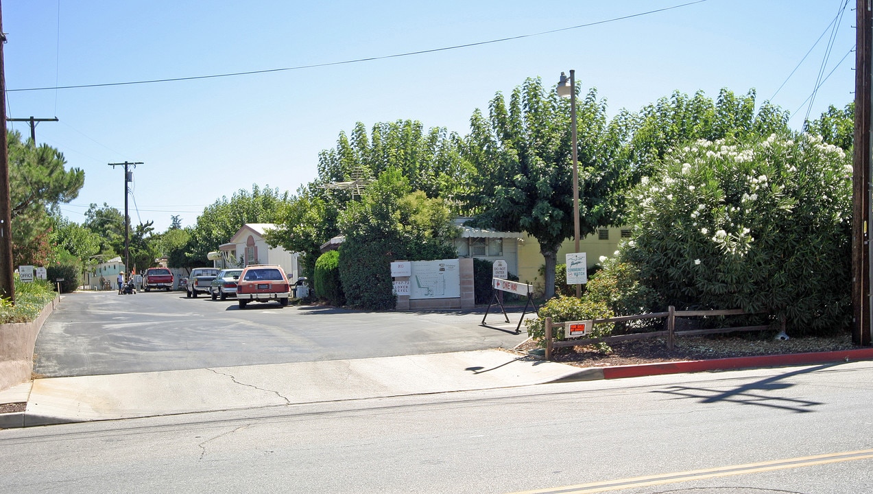 Wishing Well Mobile Home Estates in Yucaipa, CA - Building Photo