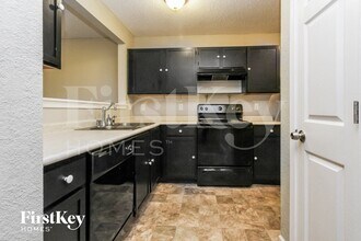 4554 Redcliff S Ln in Plainfield, IN - Building Photo - Building Photo