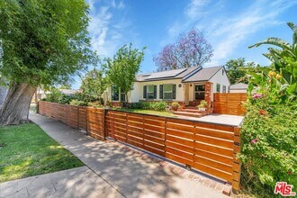 6531 Ruffner Ave in Los Angeles, CA - Building Photo - Building Photo