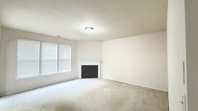 208 Founders Walk Dr in Morrisville, NC - Building Photo - Building Photo